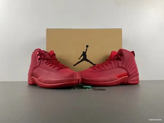 HYPE Retro 12 (2018) Red Jordan Air 130690-601 Gym 0611